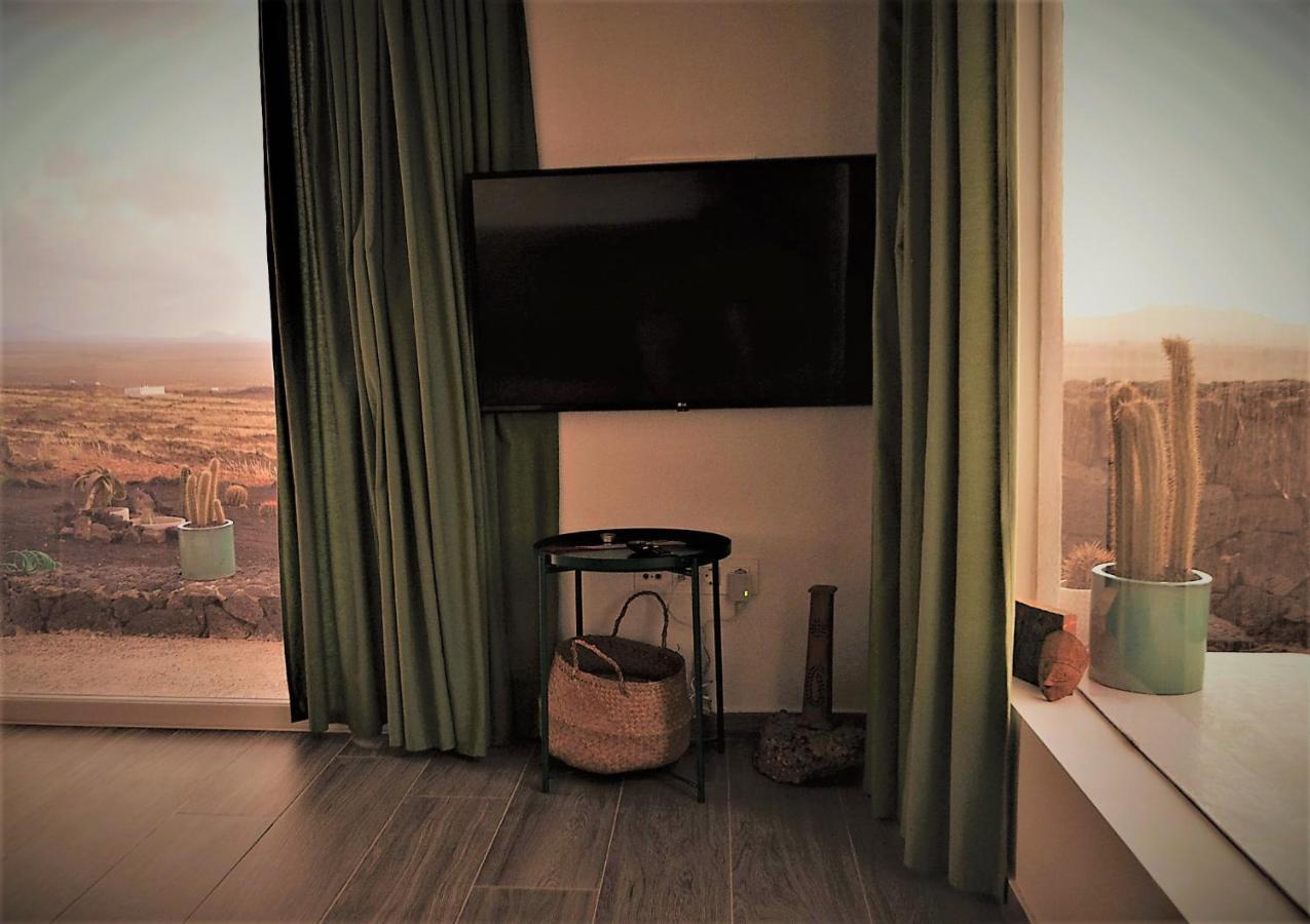 El Refugio Apartment Famara Bagian luar foto