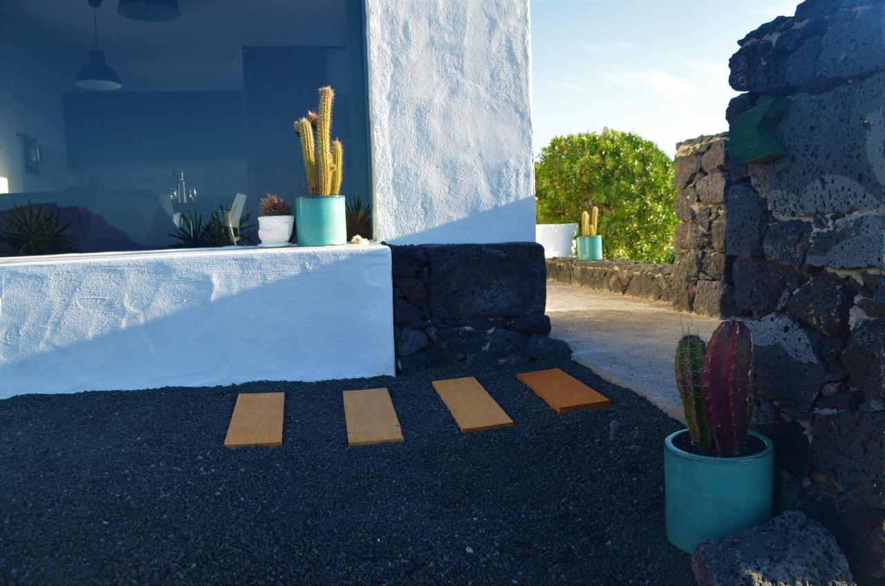 El Refugio Apartment Famara Bagian luar foto